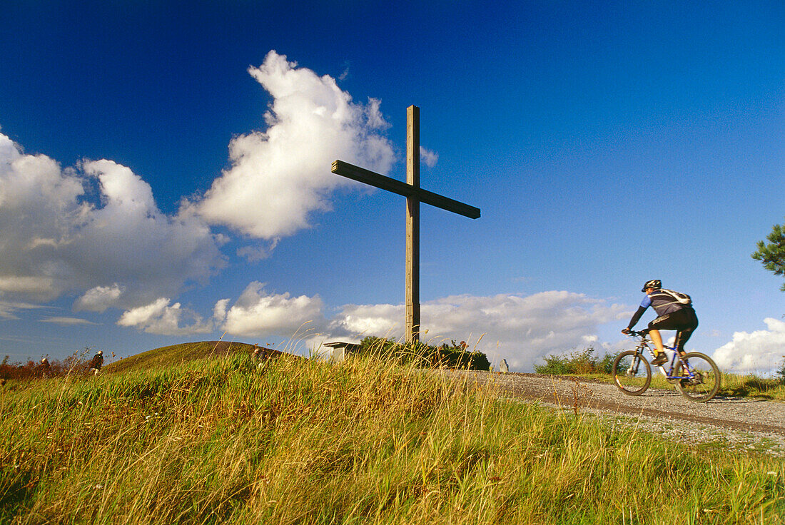 Kreuzweg, Halde Haniel, Bottrop, Ruhr, Ruhrgebiet, Nordrhein Westfalen, Deutschland