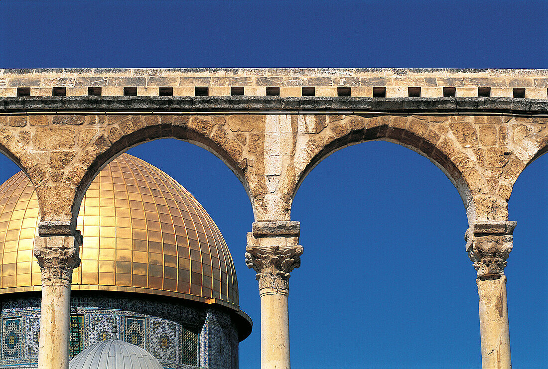 Omar Mosque and colonnade. Jerusalem. Israel