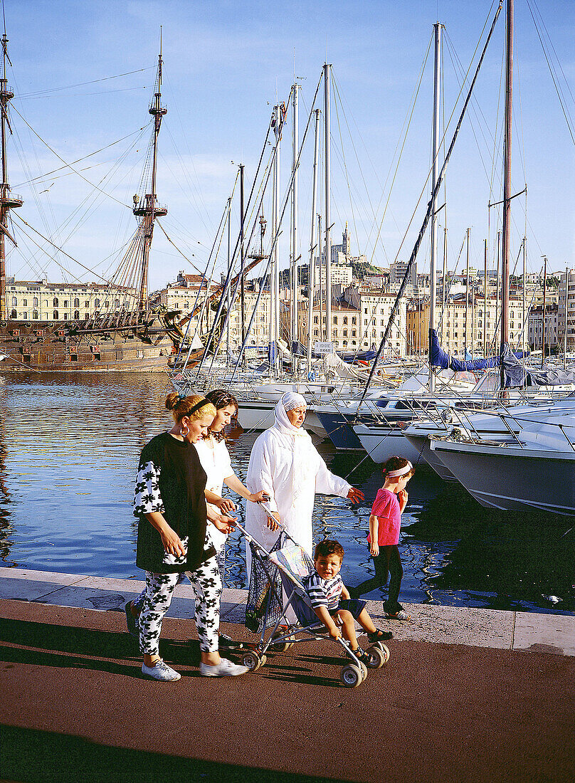 Algerian family. Old harbour. Marseille. France