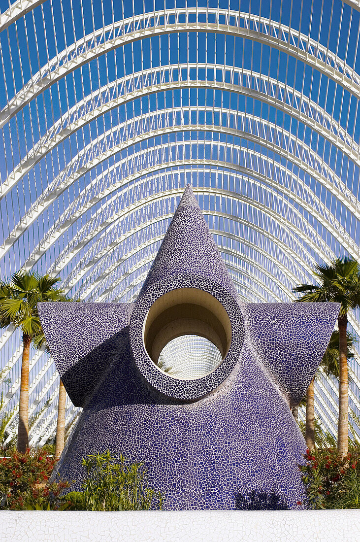 Sculpture in the Umbracle , City of Arts and Sciences, by S. Calatrava. Valencia. Spain
