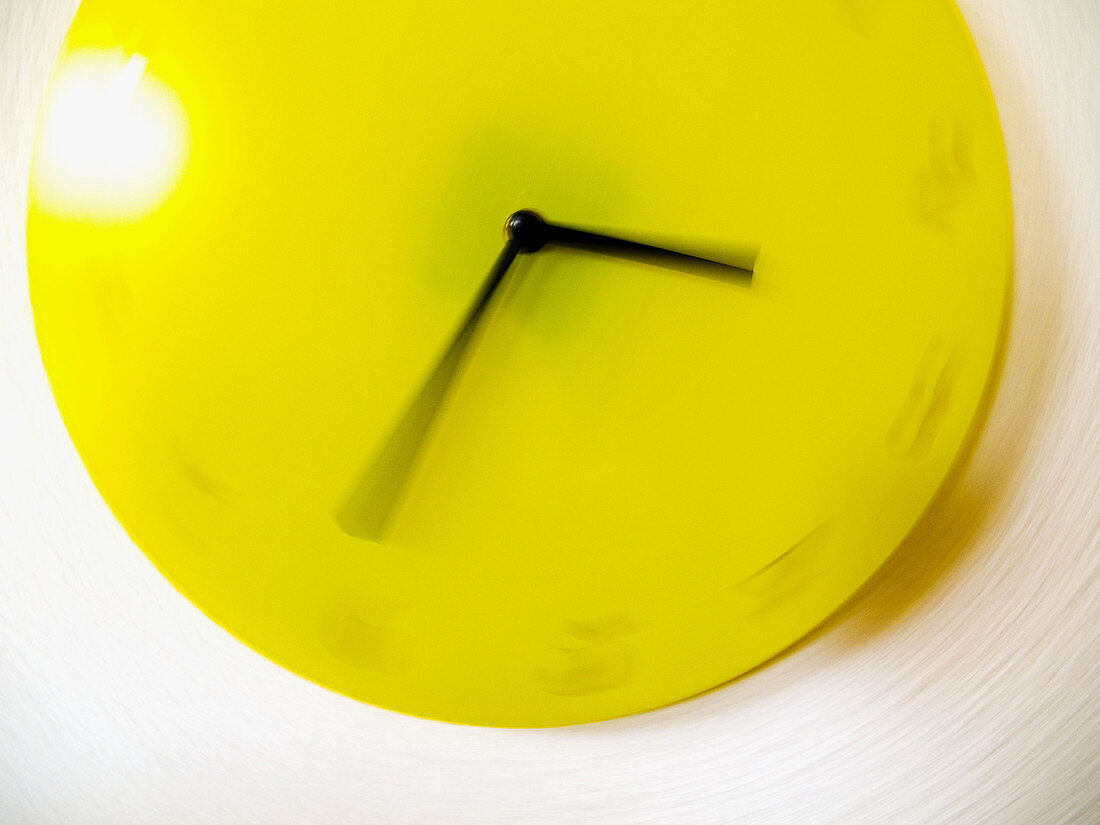  Blurred, Clock, Clocks, Close up, Close-up, Closeup, Color, Colour, Concept, Concepts, Detail, Details, Hours, Indoor, Indoors, Inside, Interior, Motion, Movement, Moving, Object, Objects, One, One item, Precise, Precision, Special effects, Still life, T