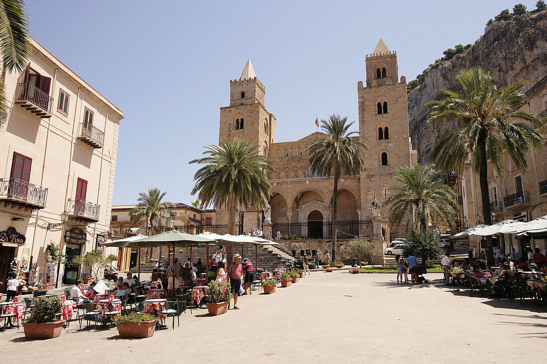 Cefalú duomo, Basilica Cattedrale, Siglo XII. Sicily. Italy.