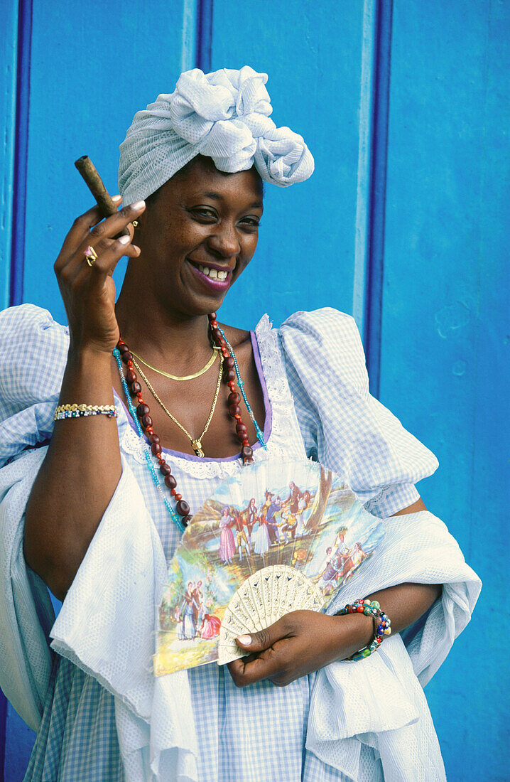 Woman smoking a cigar. Cuba