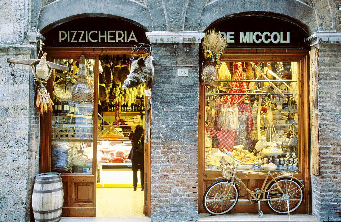 Delicatessen. Siena. Tuscany. Italy