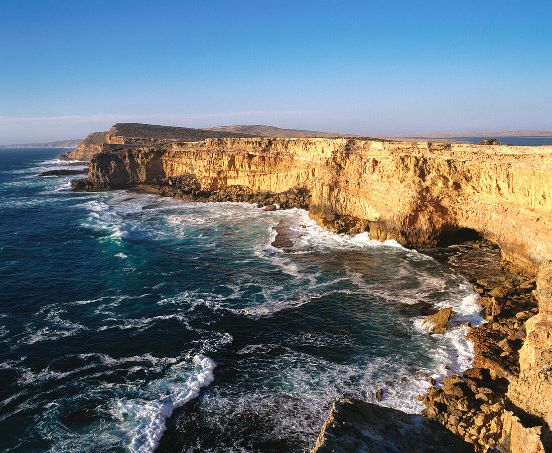 Coastal cliffs. Eyre Peninsula. South Australia. Australia