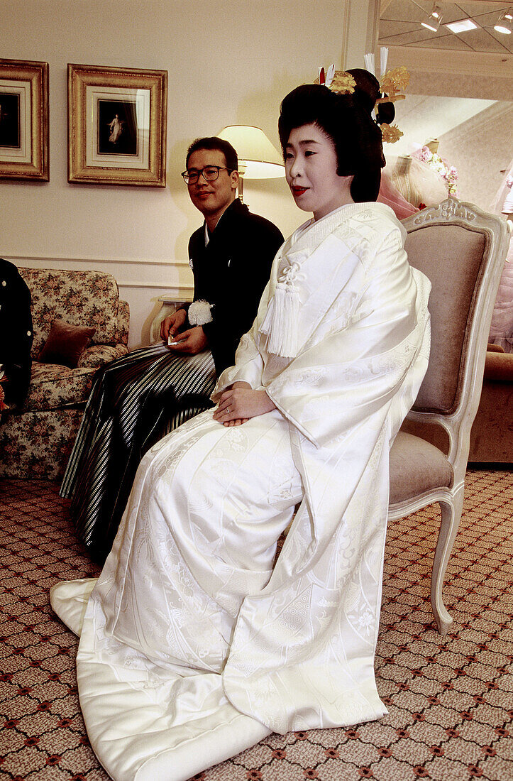 Bride, traditionnal wedding in a luxury hotel. Tokyo, Japan