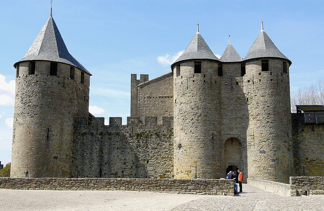 La Cité, Carcassonne medieval fortified town. Aude, Languedoc-Roussillon, France