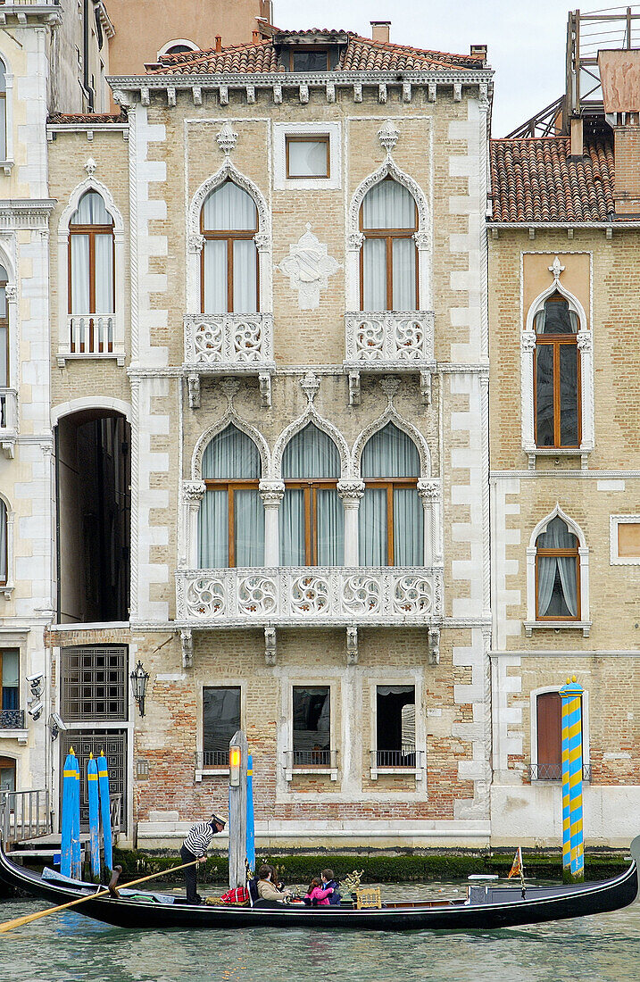 Häuser mit Blick auf den Canal Grande. Venedig. Venetien, Italien