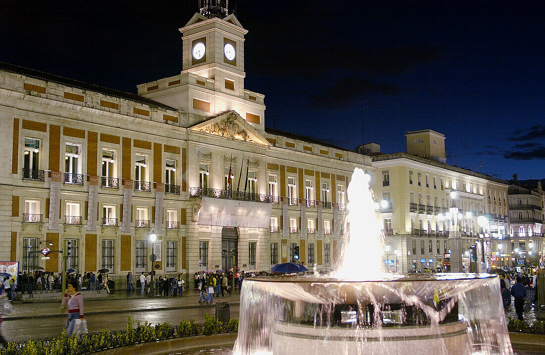 Puerta del Sol. Comunidad de Madrid s building. Madrid. Spain