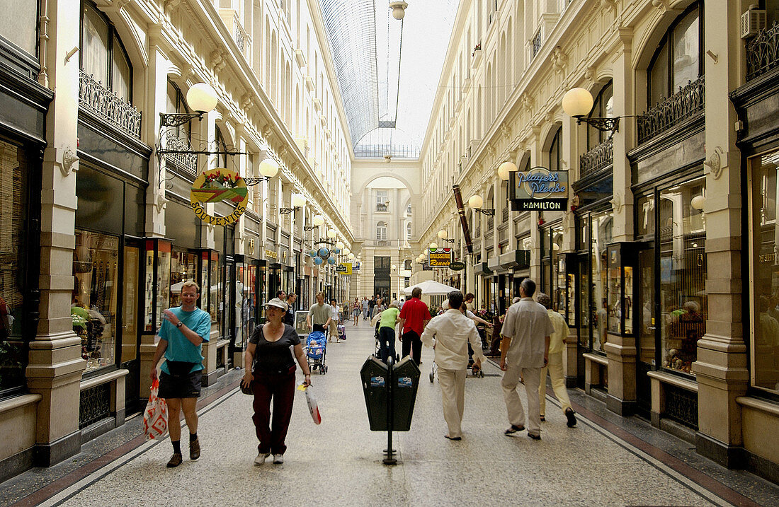 Passage, Buitenhof. Den Haag, Niederlande