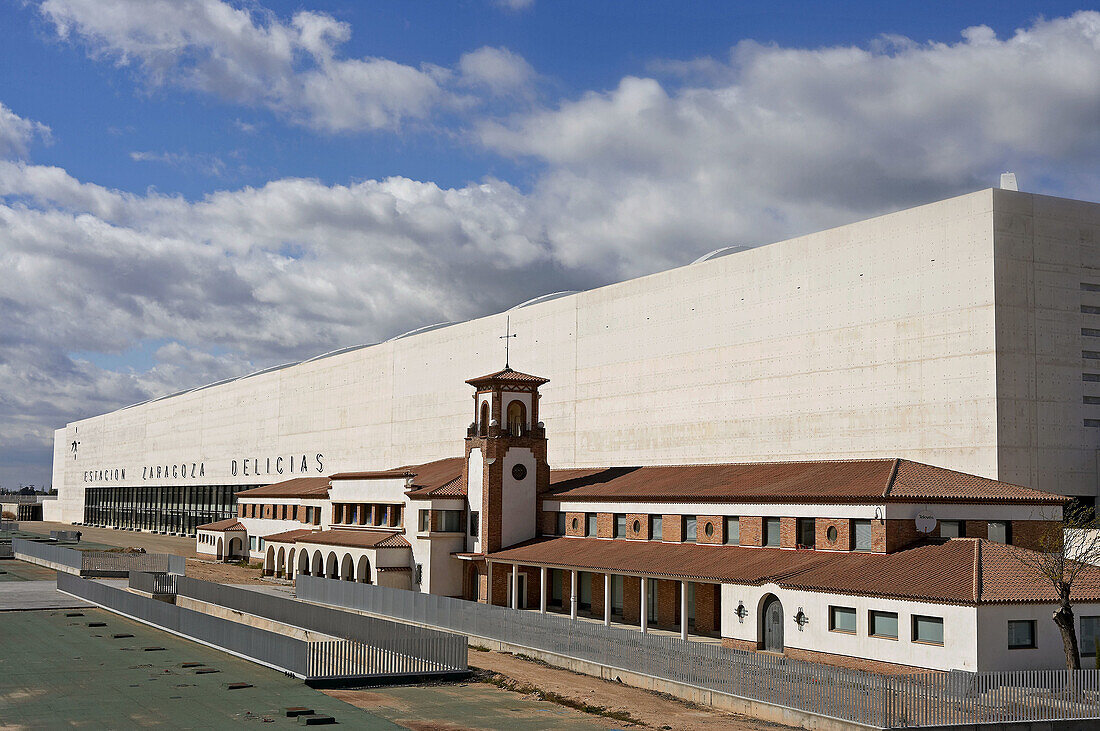 Bahnhof Delicias, Zaragoza. Aragón, Spanien