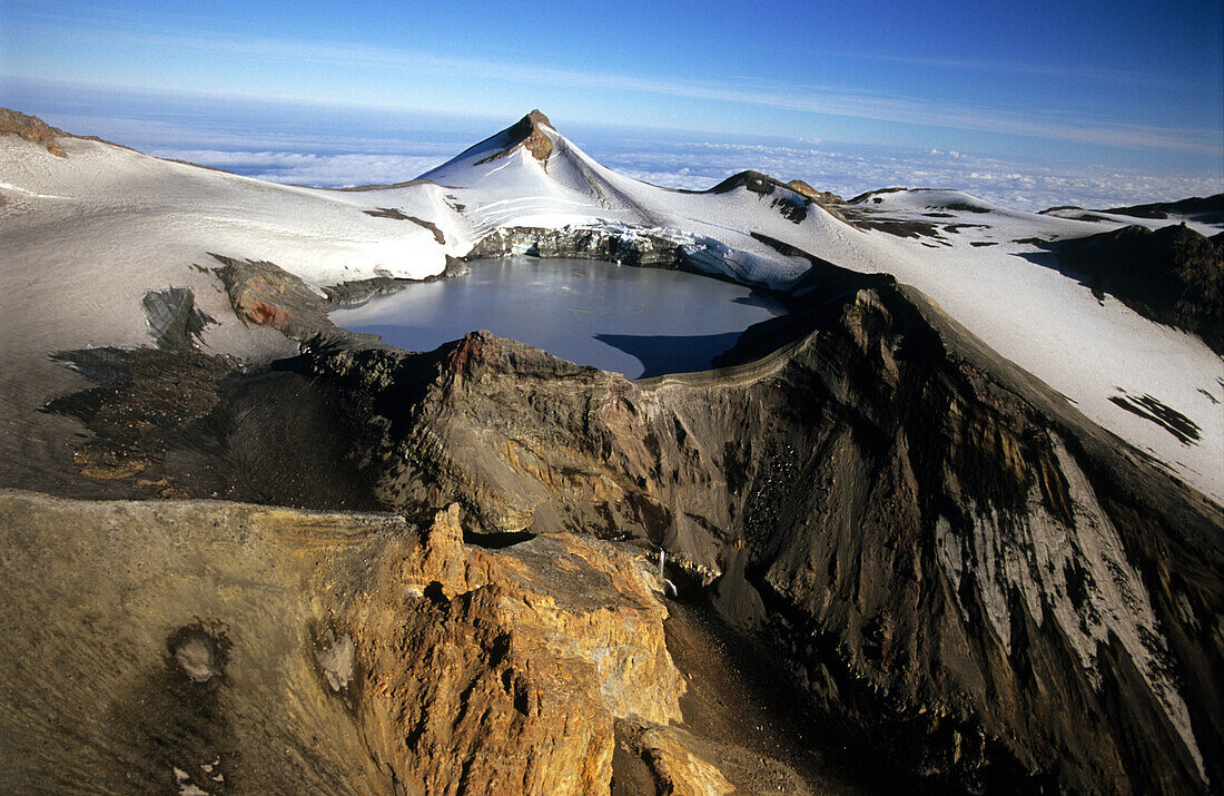 Peak of Mt.Ruapehu with crater lake, North Island, New Zealand