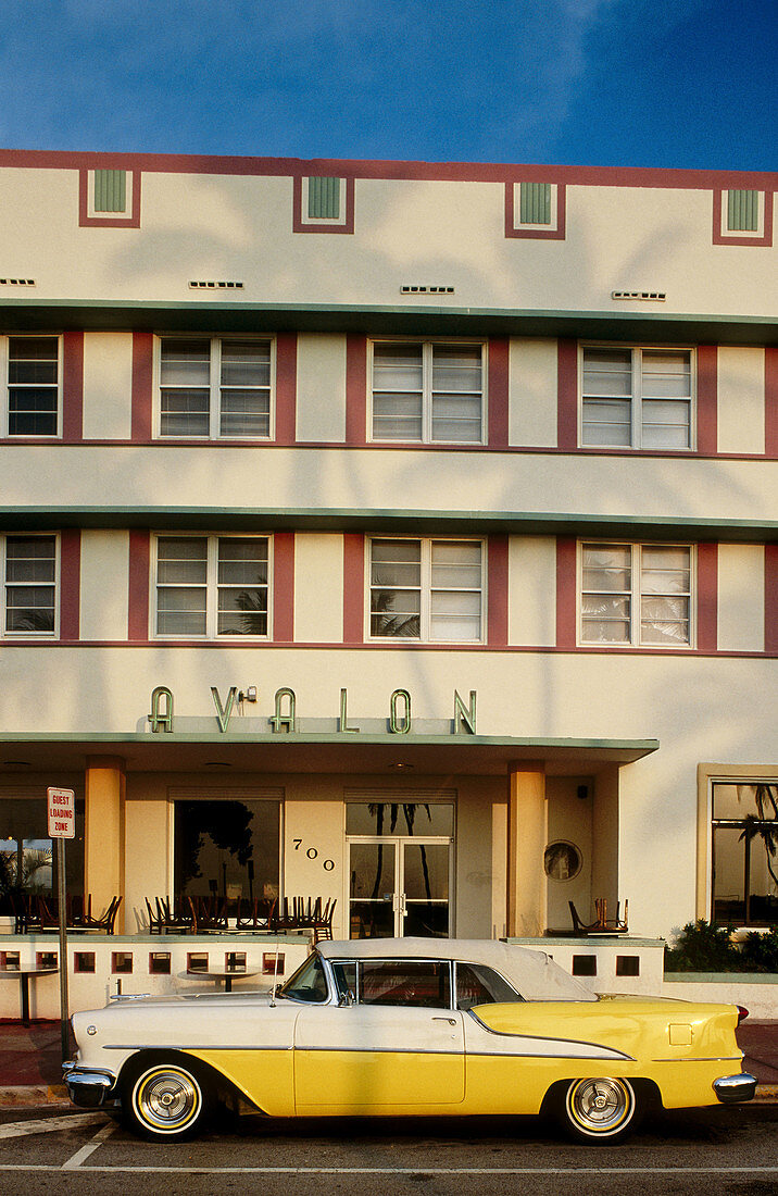 The Art Deco district around Ocean Drive and Washington Ave. Miami Beach. Florida. USA.