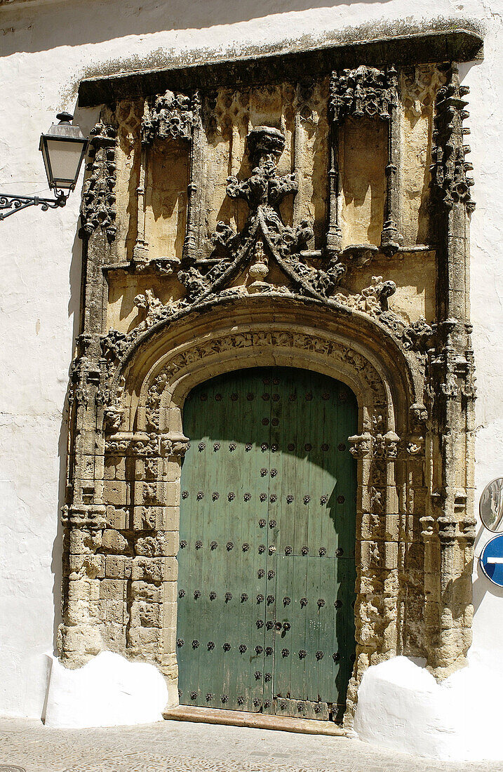 Spätgotische Fassade des Convento de la Encarnación. Arcos de la Frontera. Provinz Cádiz. Spanien