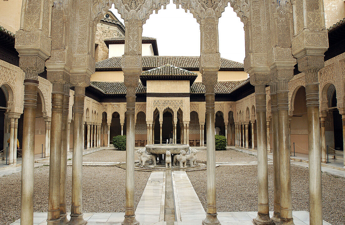 Hof der Löwen, Alhambra. Granada. Spanien