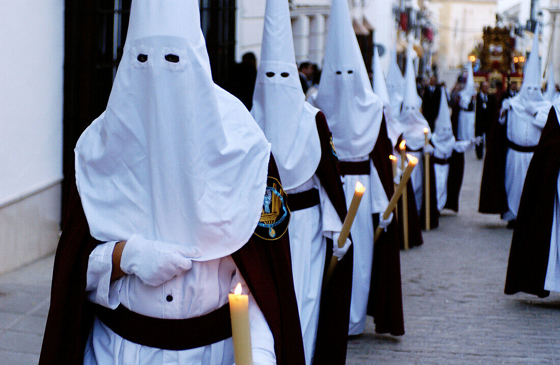 Hermandad del Santo Entierro penitents at procession during Holy Week. Osuna, Sevilla province. Spain