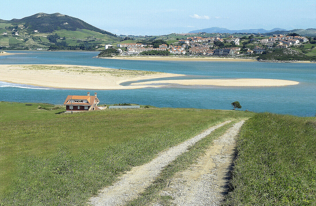 River Pas mouth. Ria de Mogro. View from Raballera in the Punta del Aguila. Cantabria. Spain