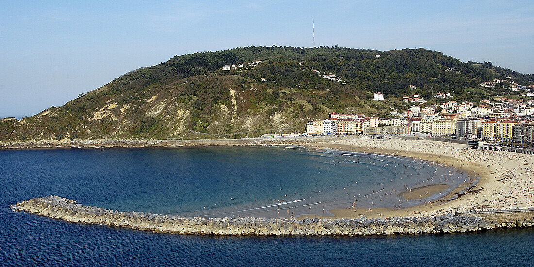 Playa de la Zurriola. Blick vom Monte Urgull. San Sebastian (Donostia). Guipuzcoa. Baskenland. Spanien