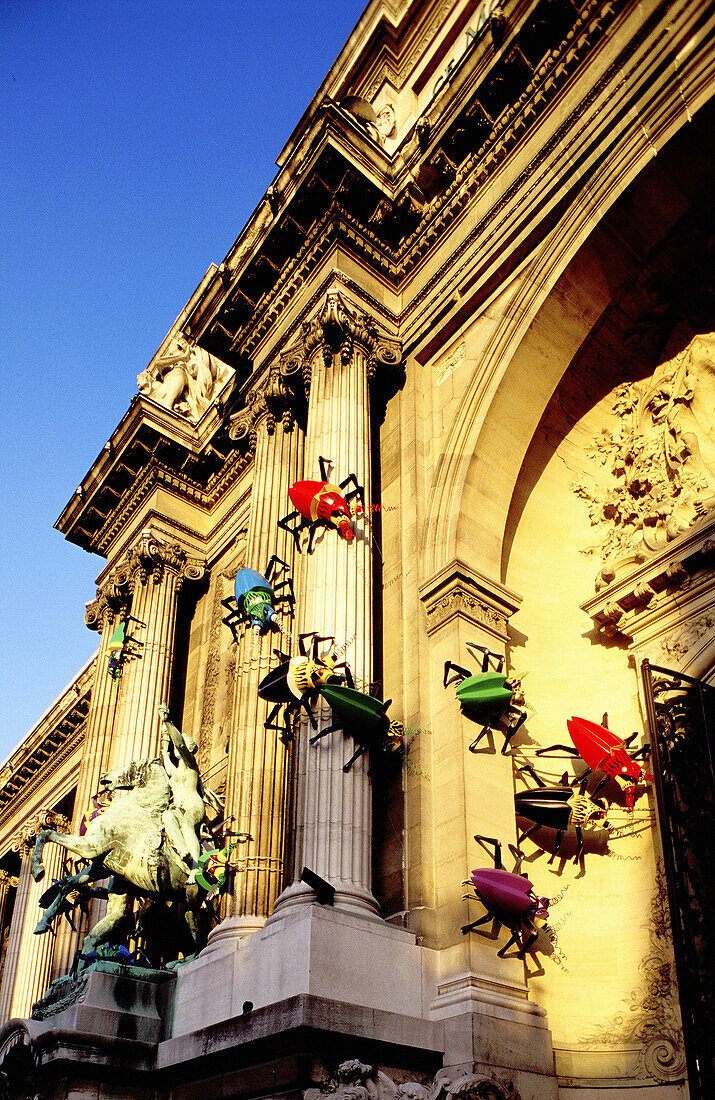 Modern installation at museum facade. Palais de la Découverte, Paris. France