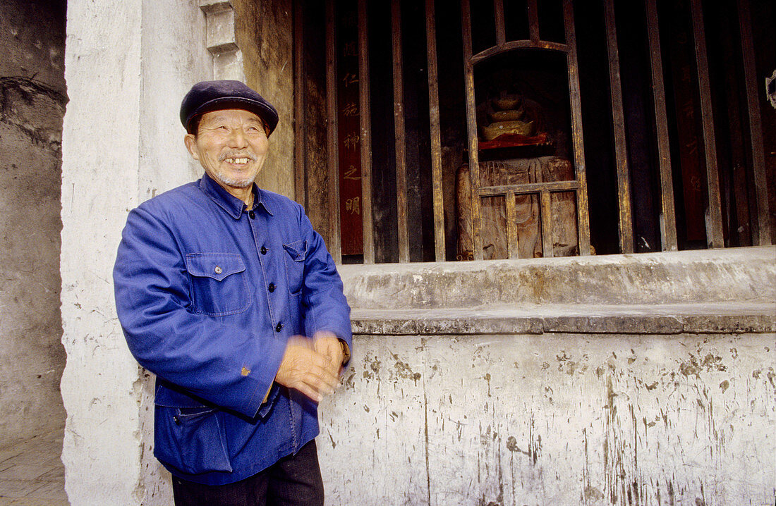 Man. Wushen. Zhejiang province, China