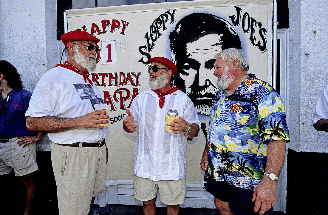 Yearly contest of Hemingway look-alikes, hold in the Sloopy Joe s café. Key West, Florida. USA.