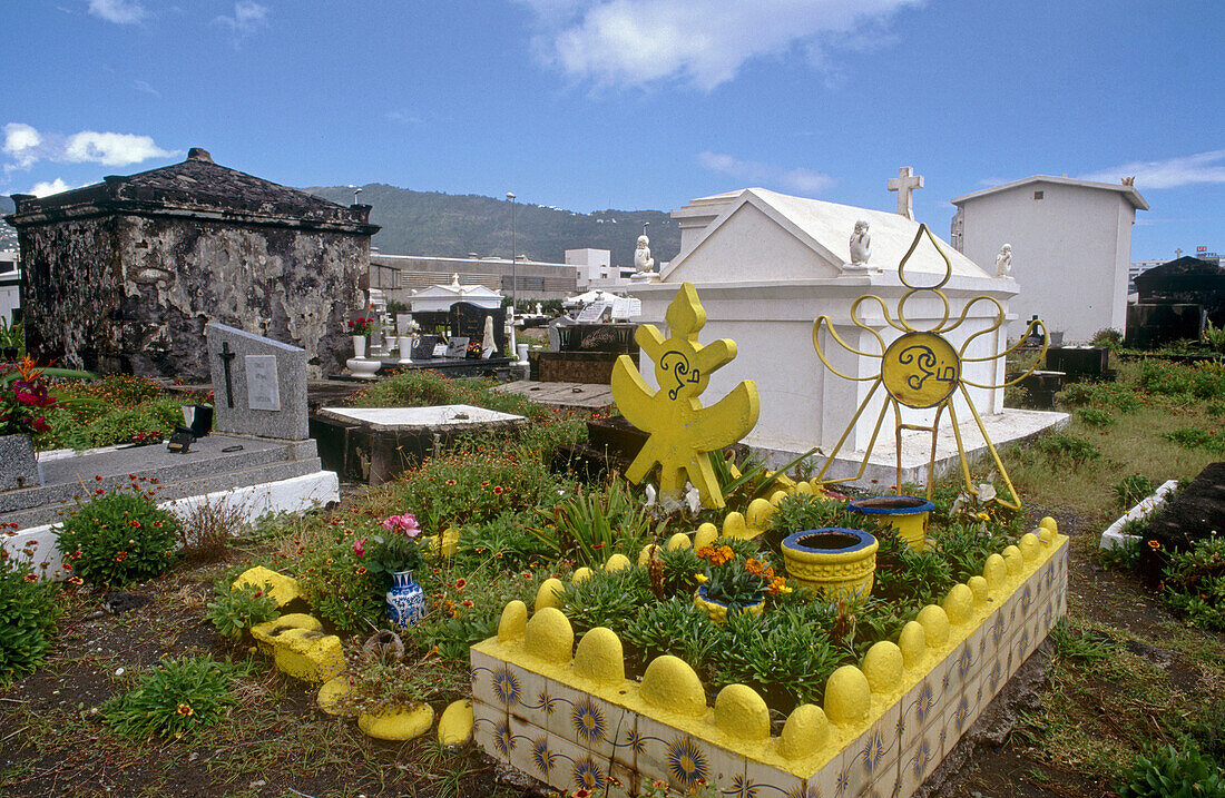 Saint-Paul most ancient cemetery in Réunion. France