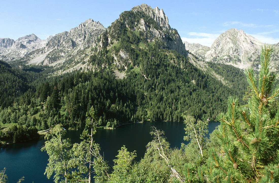 Estany de Sant Maurici. Nationalpark Aigües Tortes. Provinz Lleida. Katalonien. Spanien