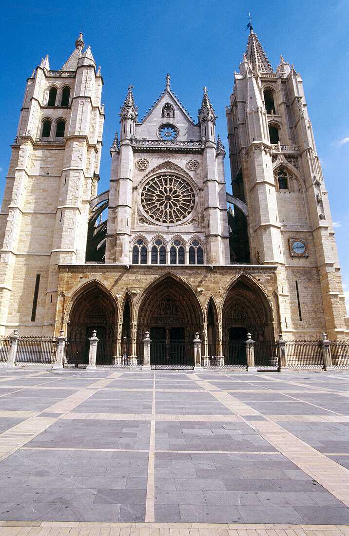 Gotische Kathedrale von Santa María de Regla. León. Spanien