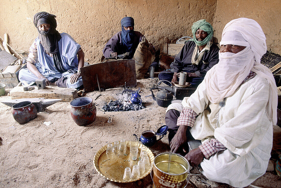 Gathering in the tuareg village of Ideles (Hoggar mountains) to share tea with visitors. South Algeria