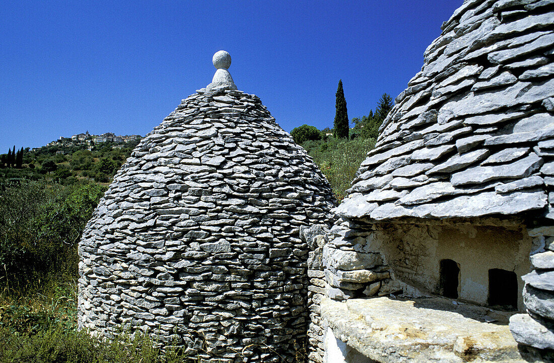 Bories (stone huts used as sheep stables). Gordes. Vaucluse. Provence. France