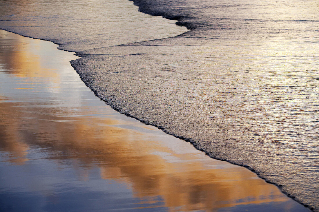 Abend. Strand von Hendaye. Aquitanien. Frankreich.