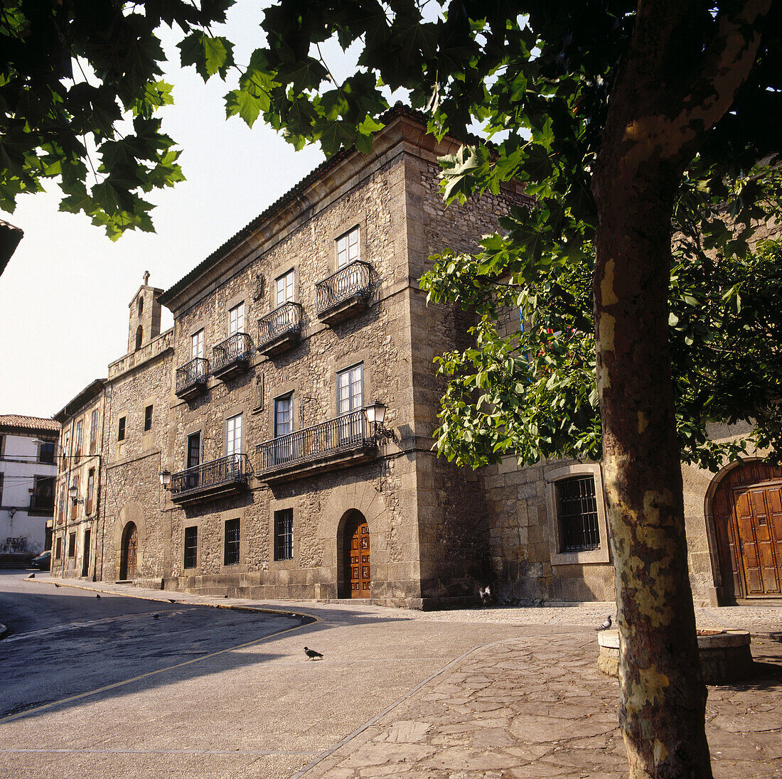 Jovellanos Geburtshaus und Capilla de los Remedios (Kapelle). Gijon, Asturien, Spanien