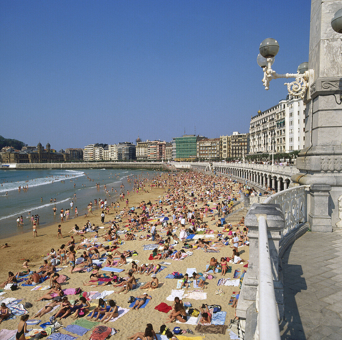 Strand La Concha, San Sebastián. Guipúzcoa, Baskenland, Spanien