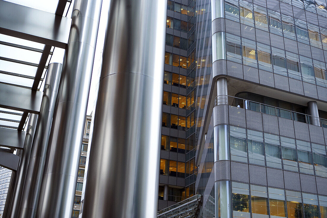 Office buildings in Canary Wharf, London. England, UK