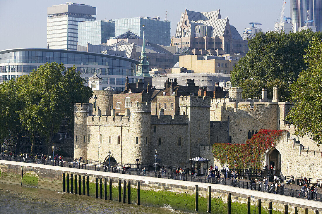 St Thomas s Tower, Tower of London, Themse, London. England, Vereinigtes Königreich