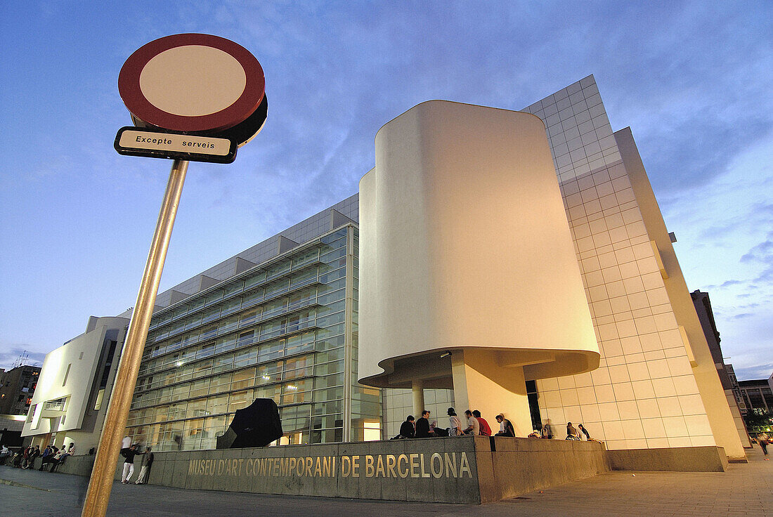 MACBA. Museum of Contemporary Art (1987-1995 by Richard Meier). Plaça dels Àngels. Barcelona. Catalonia. Spain