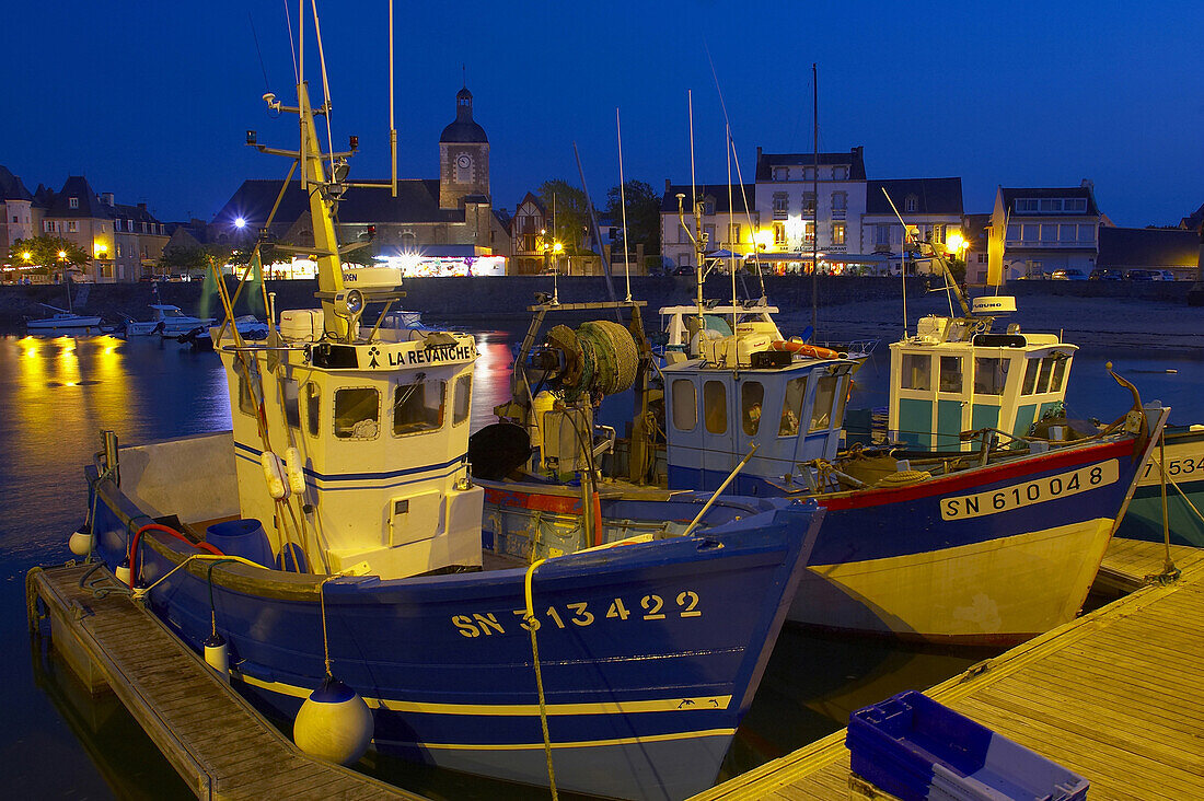 Abendstimmung am Hafen von Piriac-sur-Mer, Dept. Loire-Atlantique, Frankreich, Europa