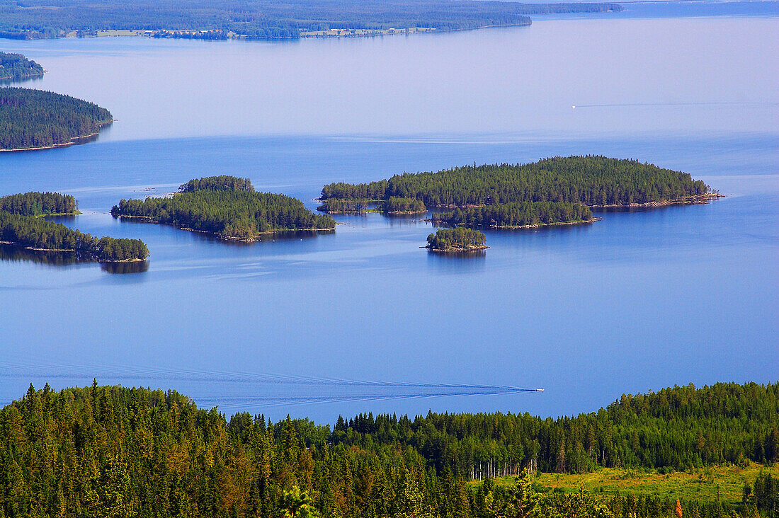 Blick vom Hoverberget auf den Myrviken, Jämtland, Nordschweden
