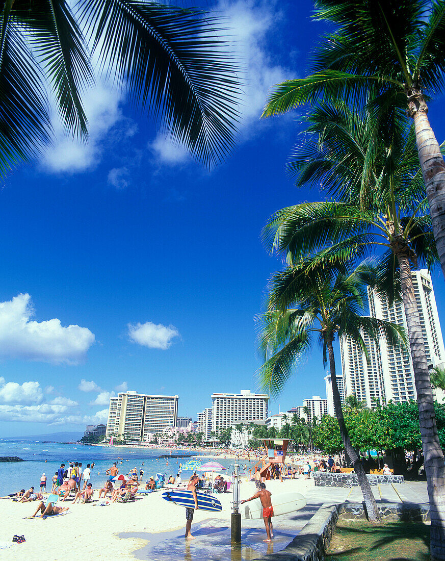 Waikiki beach, honolulu, oahu, hawaii, USA.