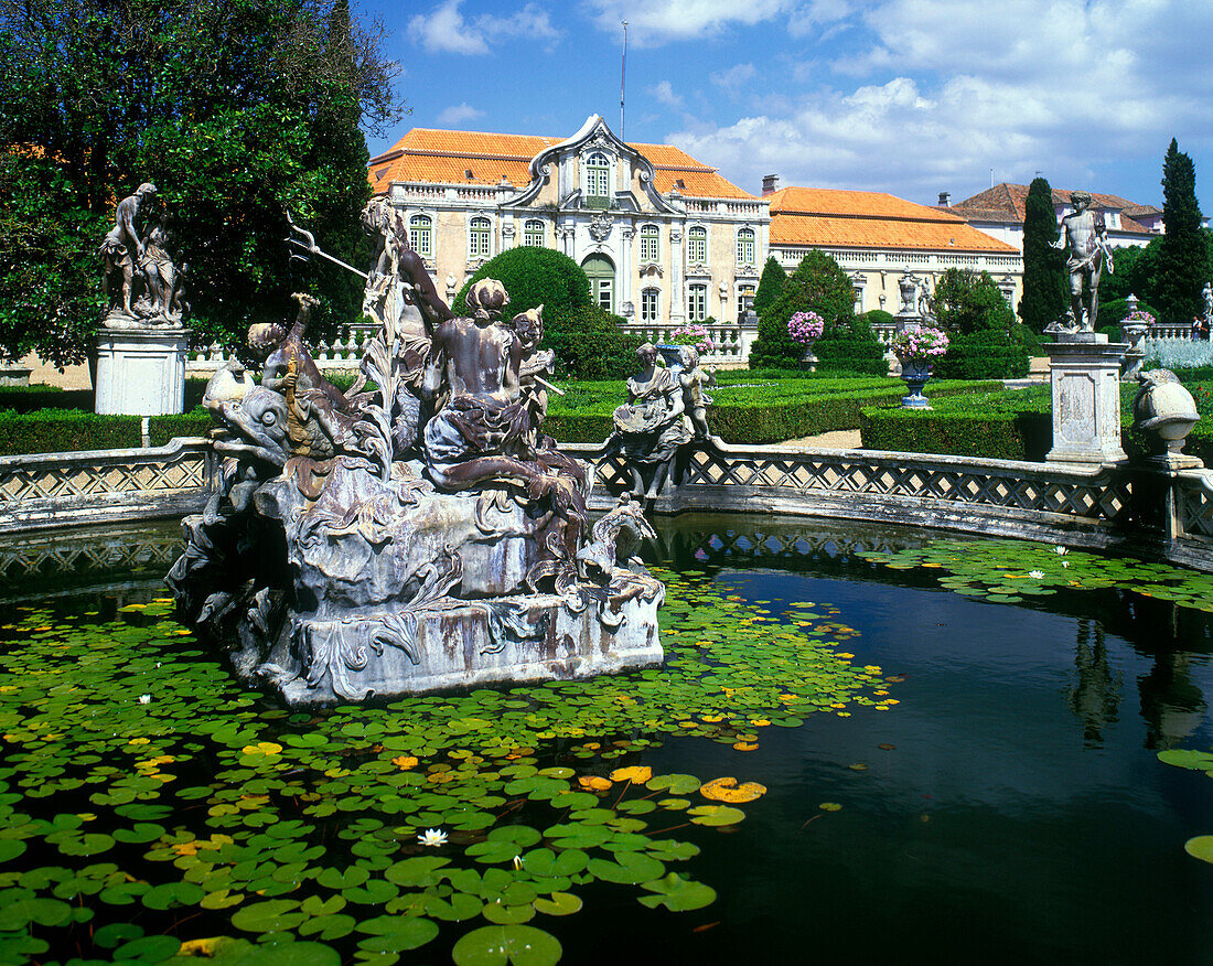 Neptune fountain, Palacio de queluz, queluz, Portugal.