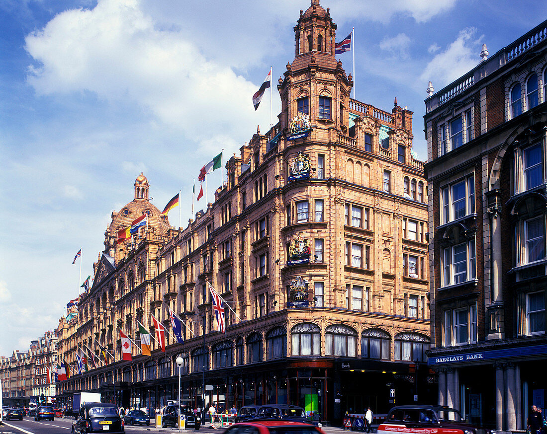 Harrod s department store, knightsbrige, London, England, U.K.