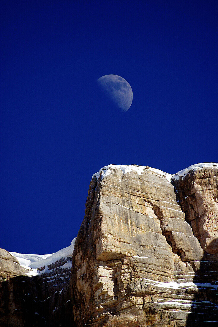 Sasso della Croce (2907 mt.). Val Badia. Trentino-Alto Adige. Italy