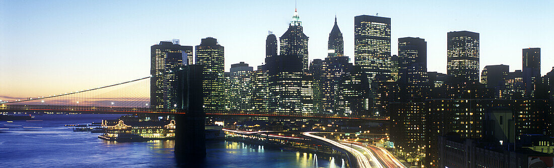 Downtown skyline, Manhattan, New York, USA