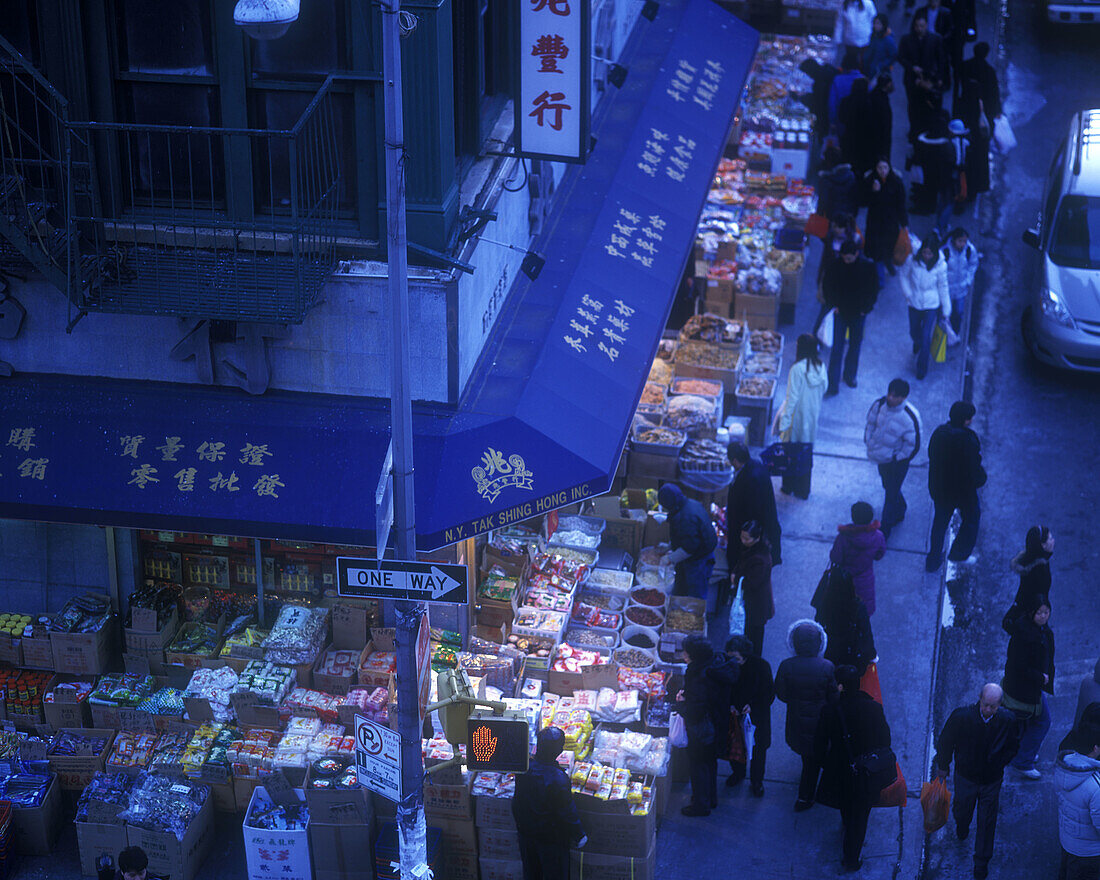 Chinese market, East broadway, Chinatown, Downtown, Manhattan, New York, USA