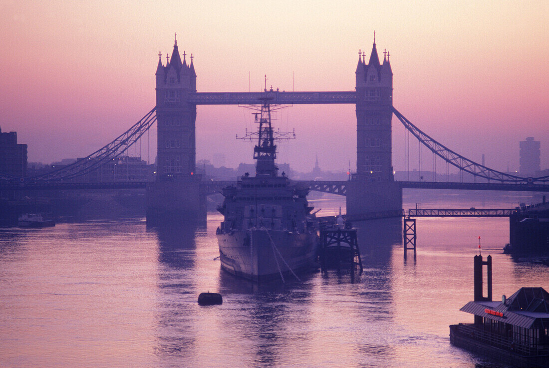 Tower bridge, London, England, UK