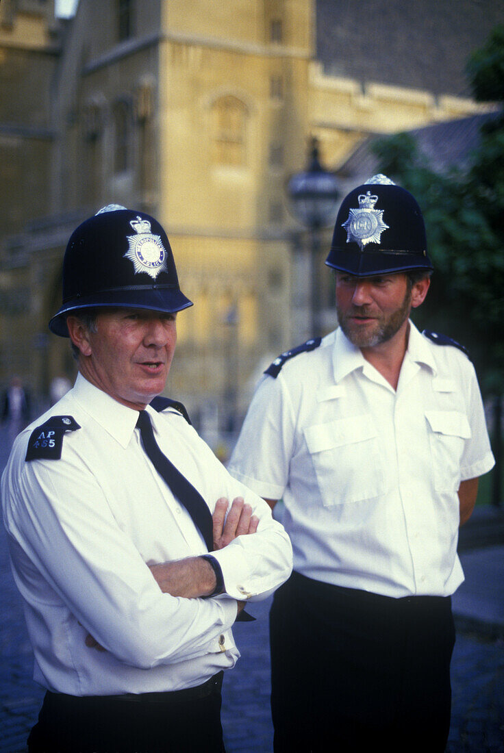 Policemen ( bobbies ), London, England, UK