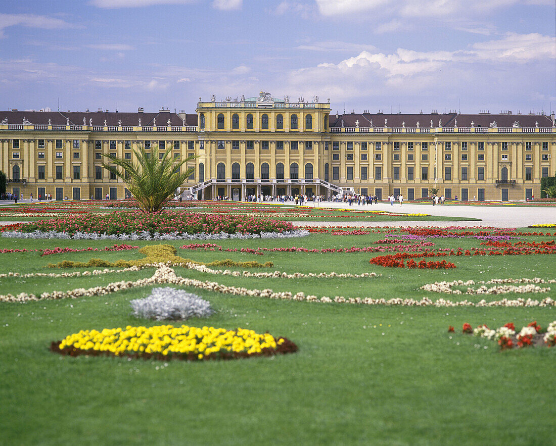 Schonnbrunn palace, Vienna, Austria.