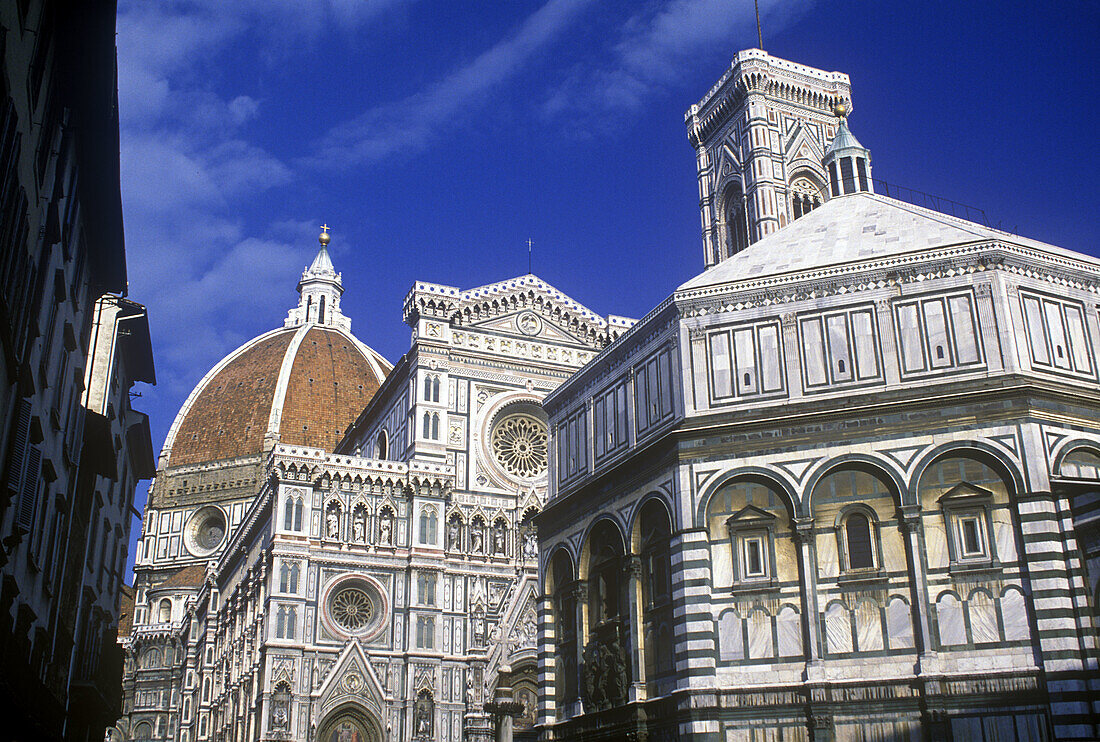 Cathedral & baptistry, Florence, Tuscany, Italy.