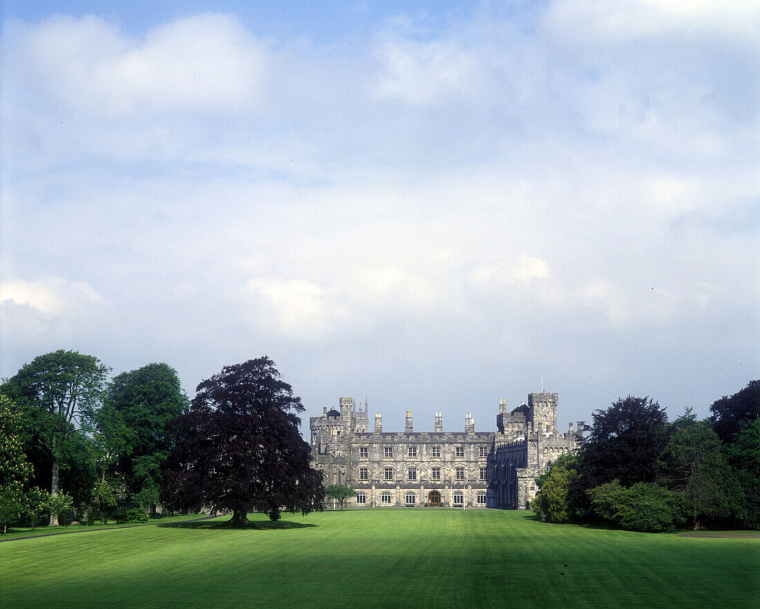 Kilkenny castle, County kilkenny, Ireland.