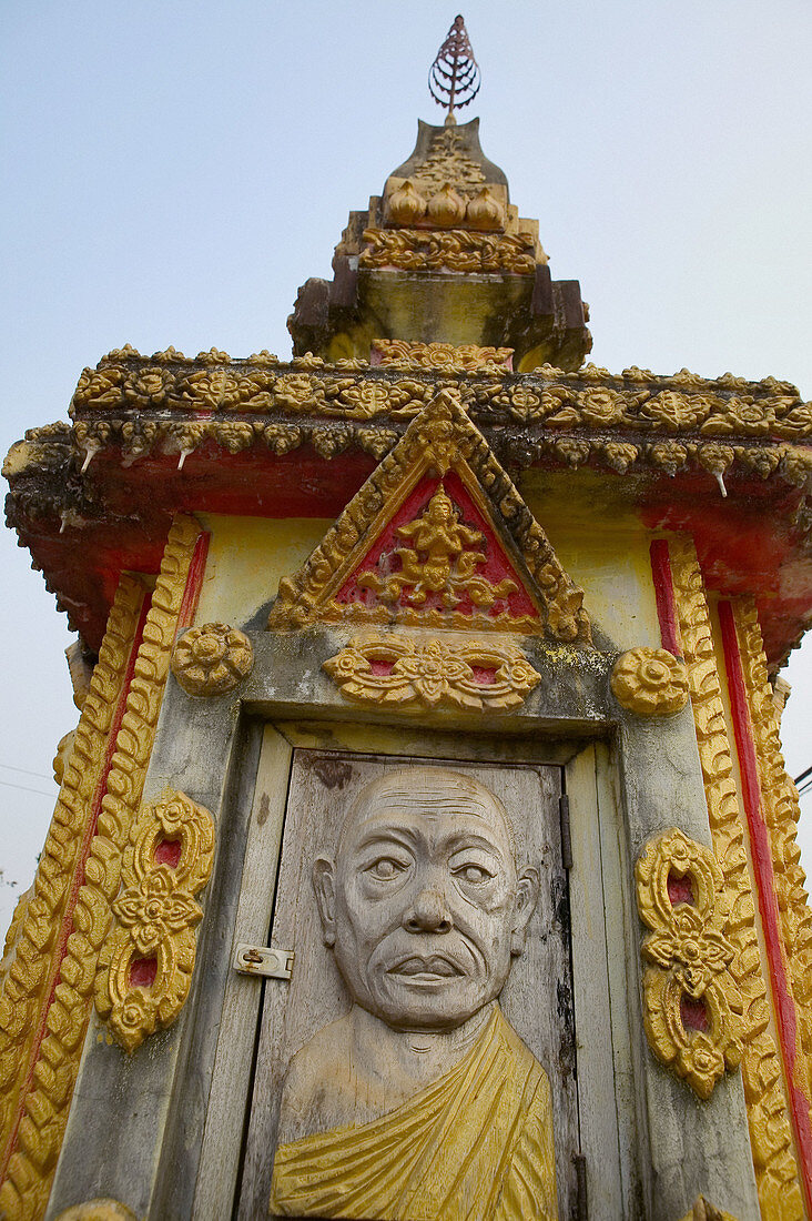 Temple, Vang Viang. Laos